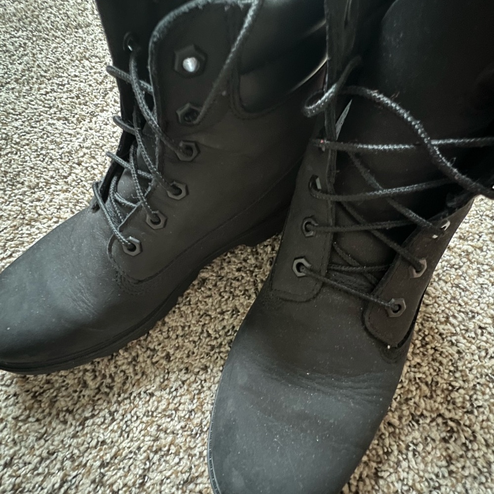 Black Timberlands